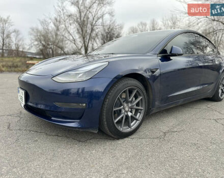 Синий Тесла Модель 3, объемом двигателя 0 л и пробегом 29 тыс. км за 18500 $, фото 3 на Automoto.ua
