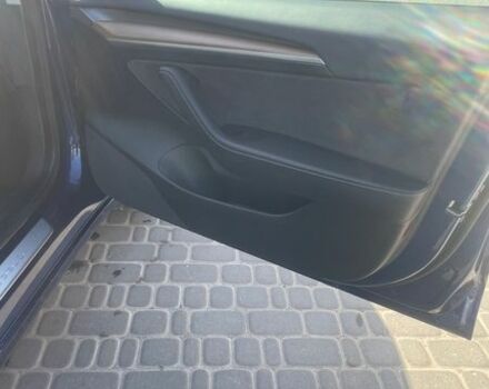 Синий Тесла Модель 3, объемом двигателя 0 л и пробегом 38 тыс. км за 21300 $, фото 12 на Automoto.ua