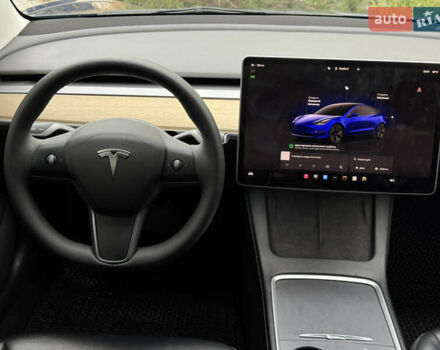 Синій Тесла Модель 3, об'ємом двигуна 0 л та пробігом 97 тис. км за 18700 $, фото 28 на Automoto.ua