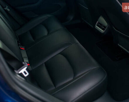 Синій Тесла Модель 3, об'ємом двигуна 0 л та пробігом 27 тис. км за 34999 $, фото 36 на Automoto.ua