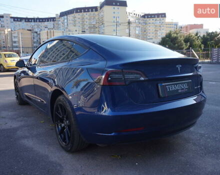 Синий Тесла Модель 3, объемом двигателя 0 л и пробегом 58 тыс. км за 22900 $, фото 7 на Automoto.ua