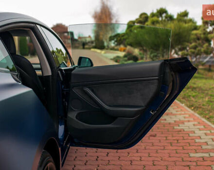 Синій Тесла Модель 3, об'ємом двигуна 0 л та пробігом 27 тис. км за 34999 $, фото 28 на Automoto.ua