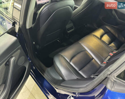 Синій Тесла Модель 3, об'ємом двигуна 0 л та пробігом 145 тис. км за 22900 $, фото 8 на Automoto.ua