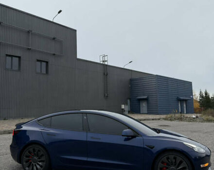Тесла Модель 3 2022 в Харькове на Automoto.ua Синий Тесла Модель 3, объемом двигателя 0 л и пробегом 52 тыс. км за 24999 $, фото 3 на Automoto.ua