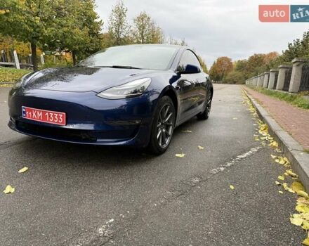 Тесла Модель 3 2022 у Умани на Automoto.ua Синій Тесла Модель 3, об'ємом двигуна 0 л та пробігом 53 тис. км за 19700 $, фото 10 на Automoto.ua