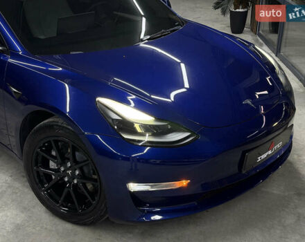 Синий Тесла Модель 3, объемом двигателя 0 л и пробегом 59 тыс. км за 20900 $, фото 3 на Automoto.ua