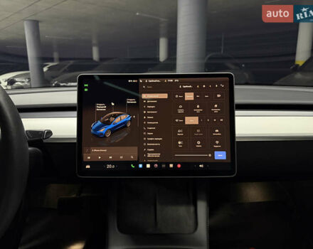 Синий Тесла Модель 3, объемом двигателя 0 л и пробегом 59 тыс. км за 20900 $, фото 25 на Automoto.ua