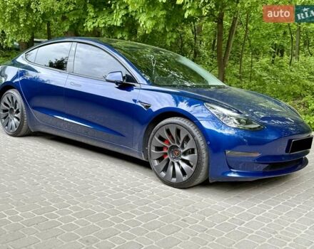 Синий Тесла Модель 3, объемом двигателя 0 л и пробегом 31 тыс. км за 23500 $, фото 5 на Automoto.ua