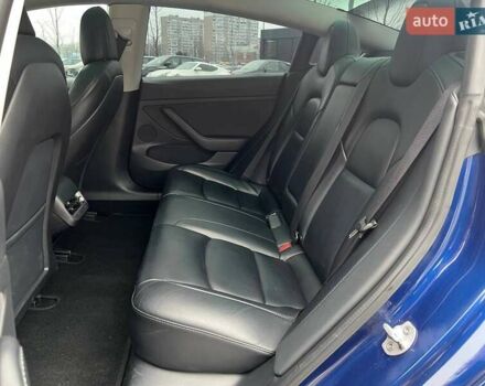 Синий Тесла Модель 3, объемом двигателя 0 л и пробегом 177 тыс. км за 18990 $, фото 10 на Automoto.ua