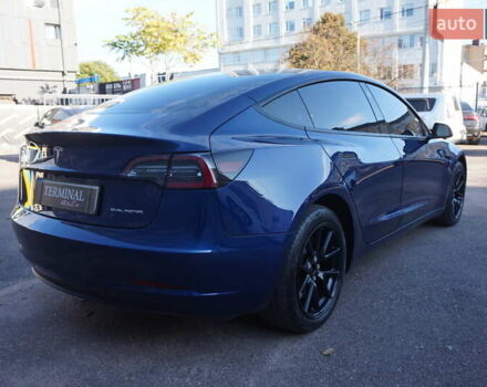 Синий Тесла Модель 3, объемом двигателя 0 л и пробегом 58 тыс. км за 22900 $, фото 5 на Automoto.ua