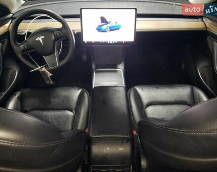 Синий Тесла Модель 3, объемом двигателя 0 л и пробегом 142 тыс. км за 12300 $, фото 7 на Automoto.ua