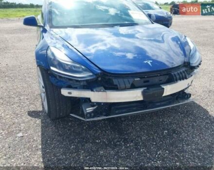 Синій Тесла Модель 3, об'ємом двигуна 0 л та пробігом 27 тис. км за 7800 $, фото 4 на Automoto.ua