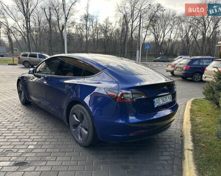 Синий Тесла Модель 3, объемом двигателя 0 л и пробегом 37 тыс. км за 21999 $, фото 3 на Automoto.ua