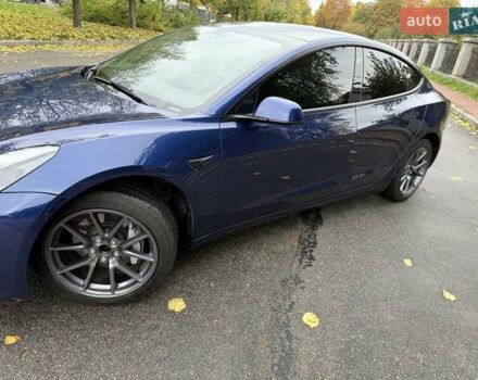 Тесла Модель 3 2022 у Умани на Automoto.ua Синій Тесла Модель 3, об'ємом двигуна 0 л та пробігом 53 тис. км за 19700 $, фото 1 на Automoto.ua