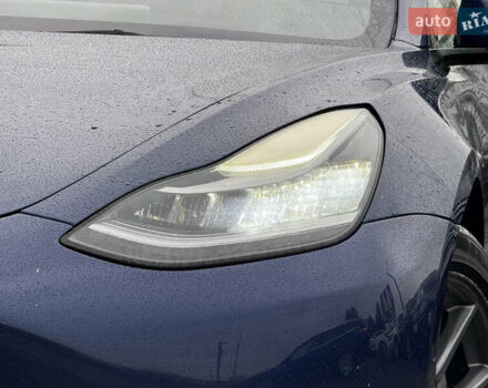 Синий Тесла Модель 3, объемом двигателя 0 л и пробегом 272 тыс. км за 16800 $, фото 10 на Automoto.ua