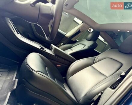 Синий Тесла Модель 3, объемом двигателя 0 л и пробегом 31 тыс. км за 23500 $, фото 15 на Automoto.ua