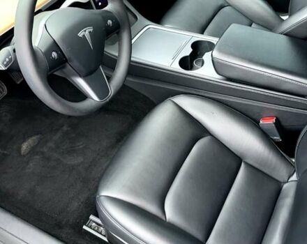Синий Тесла Модель 3, объемом двигателя 0 л и пробегом 220 тыс. км за 18700 $, фото 3 на Automoto.ua