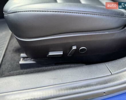 Синий Тесла Модель 3, объемом двигателя 0 л и пробегом 96 тыс. км за 19999 $, фото 28 на Automoto.ua