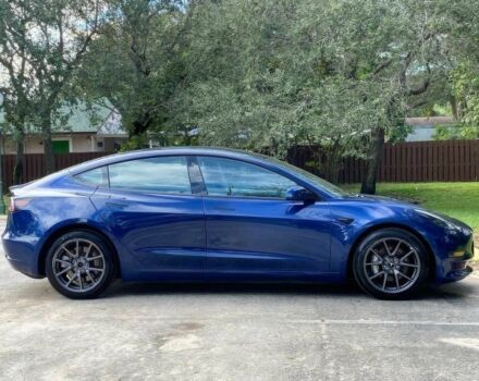 Синій Тесла Модель 3, об'ємом двигуна 0 л та пробігом 29 тис. км за 9200 $, фото 4 на Automoto.ua