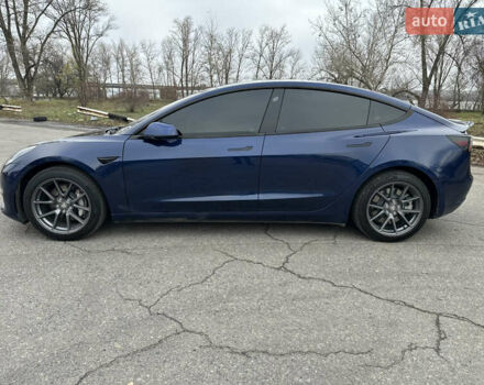 Синий Тесла Модель 3, объемом двигателя 0 л и пробегом 29 тыс. км за 18500 $, фото 4 на Automoto.ua