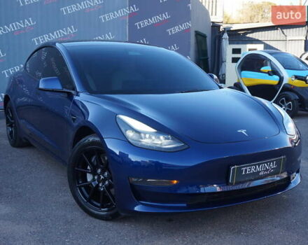 Синий Тесла Модель 3, объемом двигателя 0 л и пробегом 58 тыс. км за 22900 $, фото 59 на Automoto.ua