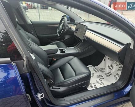 Синий Тесла Модель 3, объемом двигателя 0 л и пробегом 85 тыс. км за 19300 $, фото 10 на Automoto.ua