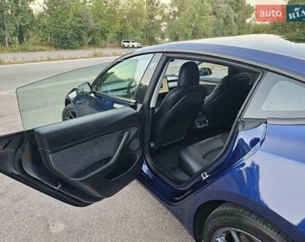 Синій Тесла Модель 3, об'ємом двигуна 0 л та пробігом 23 тис. км за 24000 $, фото 15 на Automoto.ua