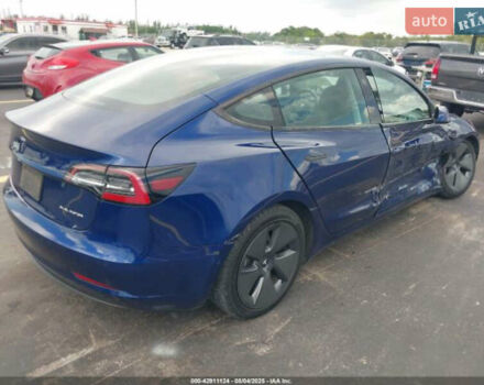 Синий Тесла Модель 3, объемом двигателя 0 л и пробегом 160 тыс. км за 12900 $, фото 7 на Automoto.ua