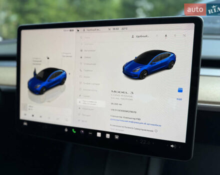 Синий Тесла Модель 3, объемом двигателя 0 л и пробегом 96 тыс. км за 19999 $, фото 48 на Automoto.ua