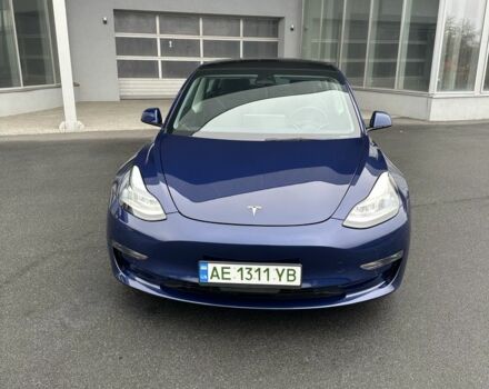 Синий Тесла Модель 3, объемом двигателя 0 л и пробегом 56 тыс. км за 22000 $, фото 3 на Automoto.ua