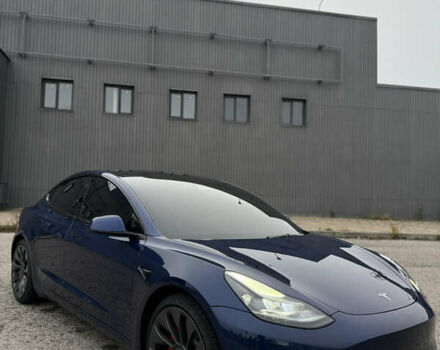 Тесла Модель 3 2022 в Харькове на Automoto.ua Синий Тесла Модель 3, объемом двигателя 0 л и пробегом 52 тыс. км за 24999 $, фото 2 на Automoto.ua