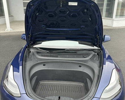 Синий Тесла Модель 3, объемом двигателя 0 л и пробегом 50 тыс. км за 22000 $, фото 21 на Automoto.ua