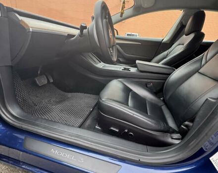 Тесла Модель 3 2022 у Києві на Automoto.ua Синій Тесла Модель 3, об'ємом двигуна 0 л та пробігом 70 тис. км за 21500 $, фото 9 на Automoto.ua