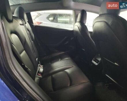 Синий Тесла Модель 3, объемом двигателя 0 л и пробегом 142 тыс. км за 12300 $, фото 9 на Automoto.ua