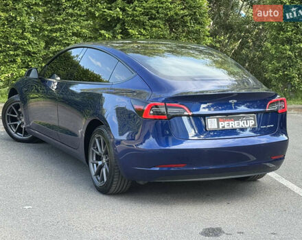 Синий Тесла Модель 3, объемом двигателя 0 л и пробегом 96 тыс. км за 19999 $, фото 17 на Automoto.ua