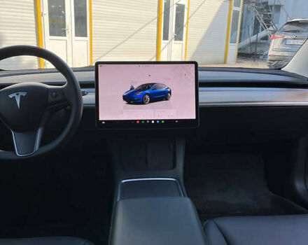 Синий Тесла Модель 3, объемом двигателя 0 л и пробегом 26 тыс. км за 23500 $, фото 3 на Automoto.ua