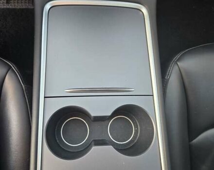 Синій Тесла Модель 3, об'ємом двигуна 0 л та пробігом 177 тис. км за 18700 $, фото 18 на Automoto.ua