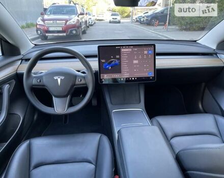 Синій Тесла Модель 3, об'ємом двигуна 0 л та пробігом 28 тис. км за 24500 $, фото 38 на Automoto.ua