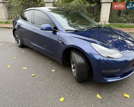 Тесла Модель 3 2022 у Умани на Automoto.ua Синій Тесла Модель 3, об'ємом двигуна 0 л та пробігом 53 тис. км за 19700 $, фото 4 на Automoto.ua