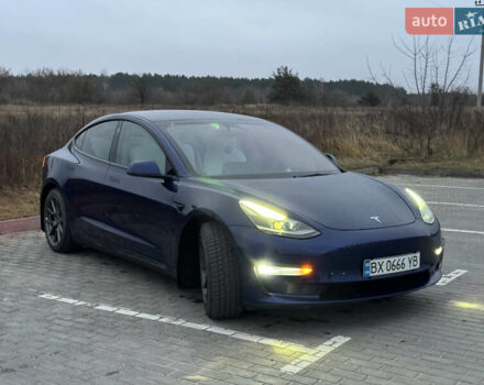 Синій Тесла Модель 3, об'ємом двигуна 0 л та пробігом 72 тис. км за 23000 $, фото 3 на Automoto.ua