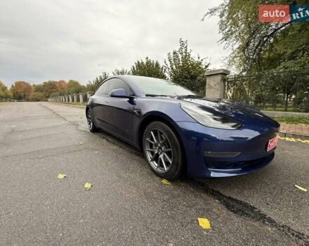 Тесла Модель 3 2022 у Умани на Automoto.ua Синій Тесла Модель 3, об'ємом двигуна 0 л та пробігом 53 тис. км за 19700 $, фото 7 на Automoto.ua