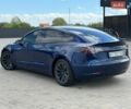 Синий Тесла Модель 3, объемом двигателя 0 л и пробегом 52 тыс. км за 18900 $, фото 4 на Automoto.ua