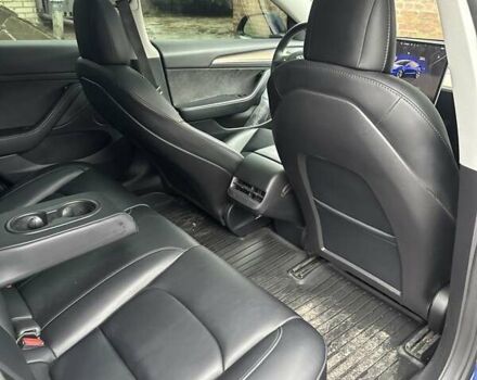 Синий Тесла Модель 3, объемом двигателя 0 л и пробегом 55 тыс. км за 21000 $, фото 11 на Automoto.ua