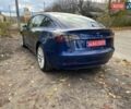 Тесла Модель 3 2022 в Василькове на Automoto.ua Синий Тесла Модель 3, объемом двигателя 0 л и пробегом 188 тыс. км за 16200 $, фото 2 на Automoto.ua