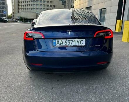 Тесла Модель 3 2022 у Києві на Automoto.ua Синій Тесла Модель 3, об'ємом двигуна 0 л та пробігом 60 тис. км за 24300 $, фото 3 на Automoto.ua