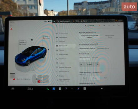 Синий Тесла Модель 3, объемом двигателя 0 л и пробегом 58 тыс. км за 22900 $, фото 49 на Automoto.ua
