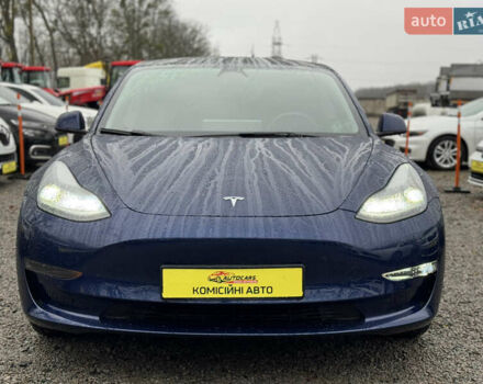 Синий Тесла Модель 3, объемом двигателя 0 л и пробегом 53 тыс. км за 19500 $, фото 5 на Automoto.ua