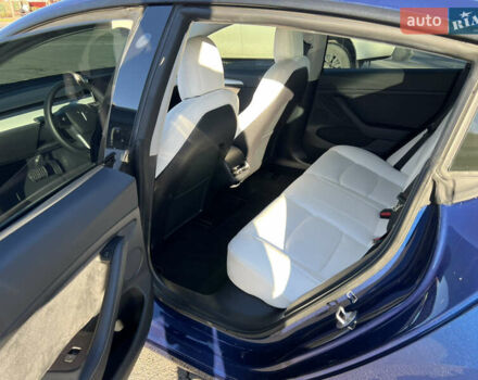 Синий Тесла Модель 3, объемом двигателя 0 л и пробегом 102 тыс. км за 23000 $, фото 10 на Automoto.ua