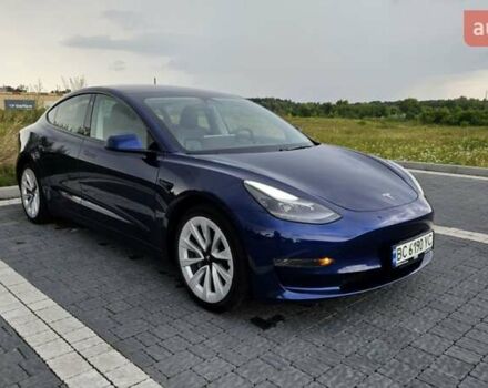Тесла Модель 3 2022 в Львове на Automoto.ua Синий Тесла Модель 3, объемом двигателя 0 л и пробегом 49 тыс. км за 18900 $, фото 1 на Automoto.ua