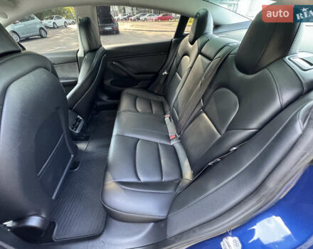 Синий Тесла Модель 3, объемом двигателя 0 л и пробегом 96 тыс. км за 19999 $, фото 35 на Automoto.ua